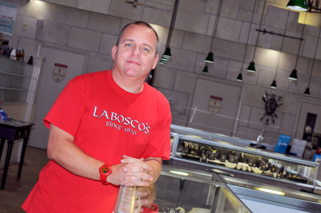 pawn manager lee carman